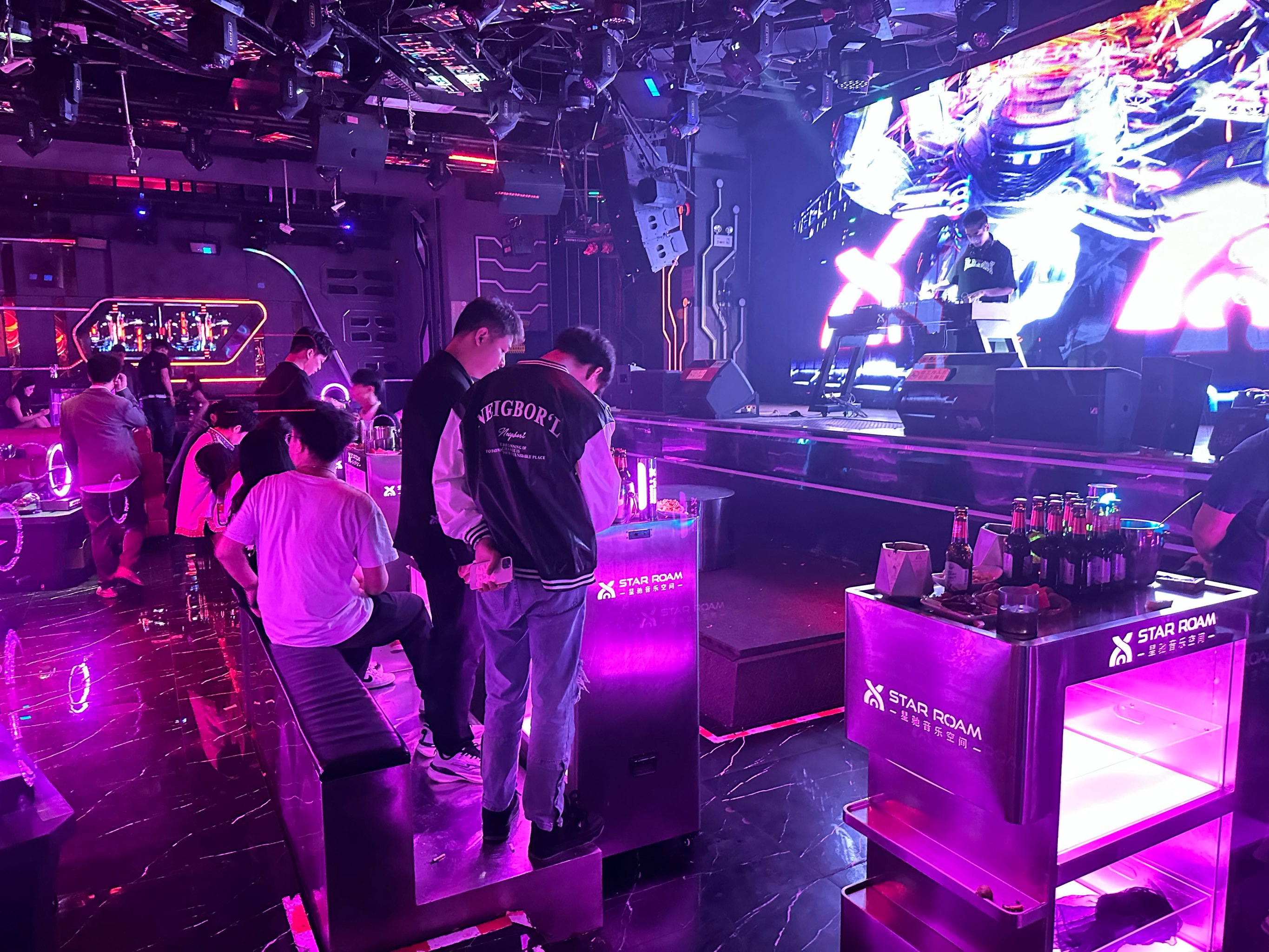 温州商务ktv首选中低端商务ktv品牌-乐清市ktv预订